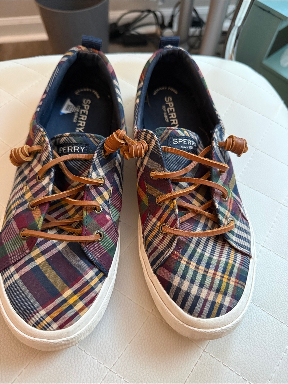 Sperry 8 1/2M Madras Plaid Canvas Boat Shoes w/Brown Leather Laces. Great cond
